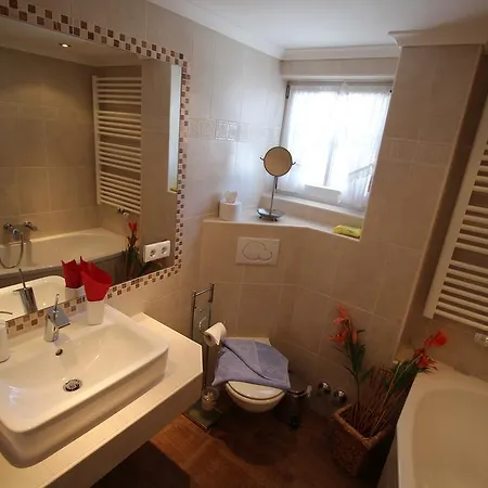 Landhaus Crisante بيت للعطل *