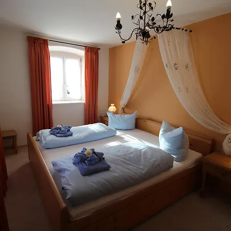 Landhaus Crisante بيت للعطل